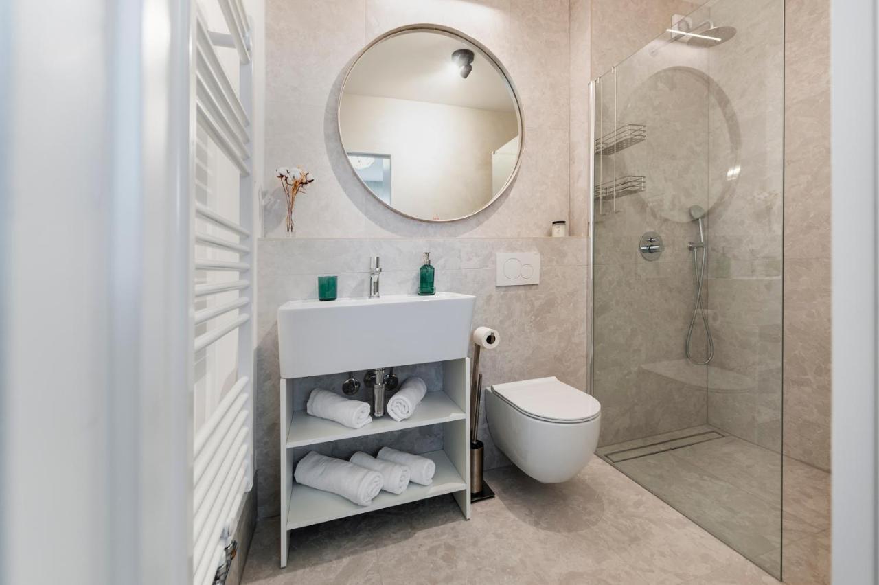 The Grand Apartment Rovinj Exterior photo